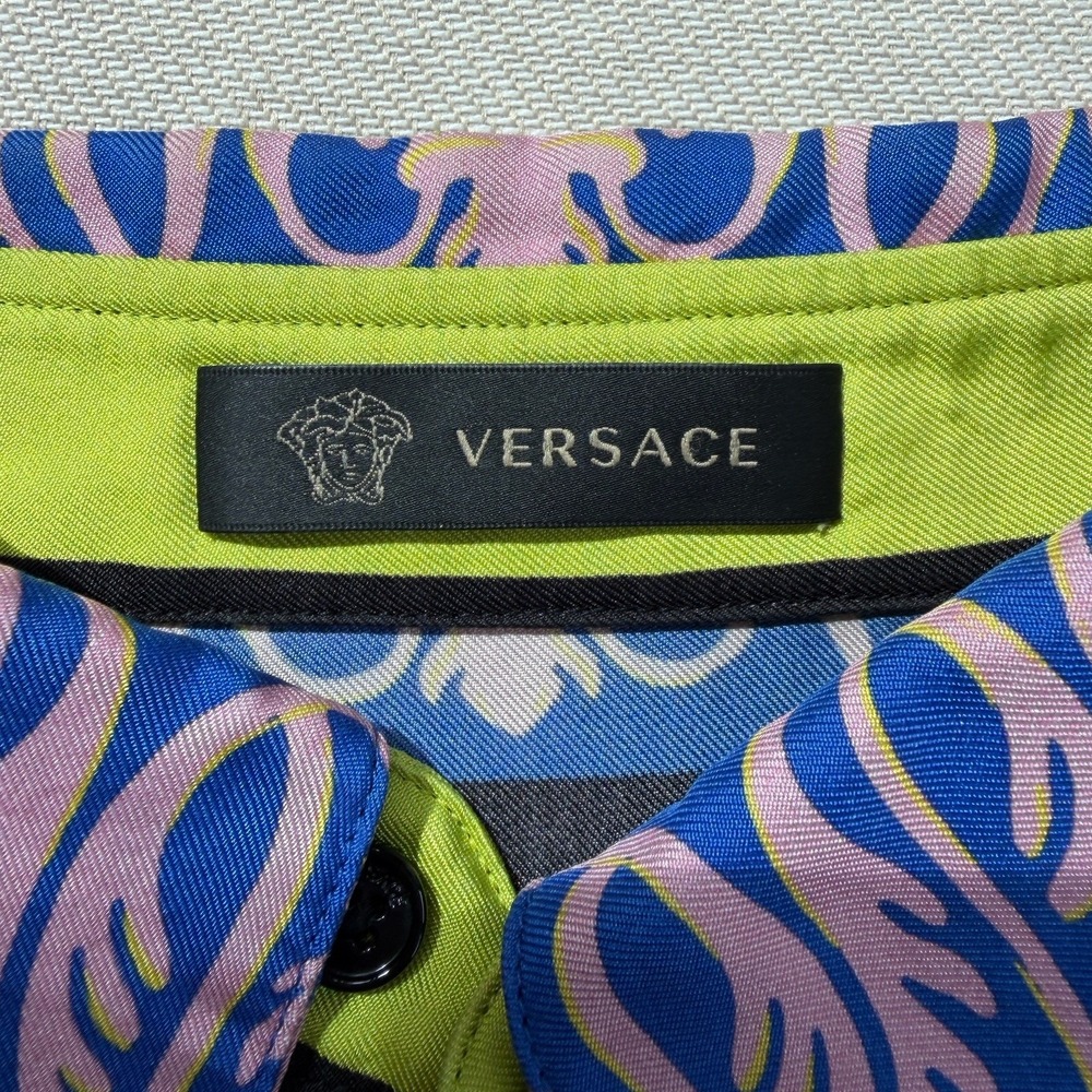 Versace Mens Medusa Graphic Print Silk Button Shirt Size 40 Colorful Art Design - Picture 2 of 16